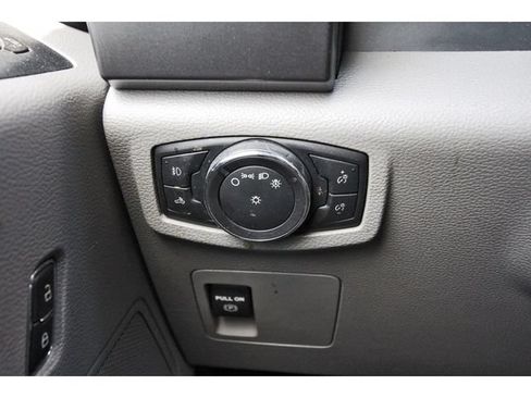 Used 2016 Ford F150 XLT RWD image 21