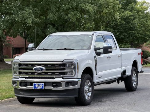 Used 2025 Ford F350 King Ranch w/ Chrome Package AWD/4WD image 2