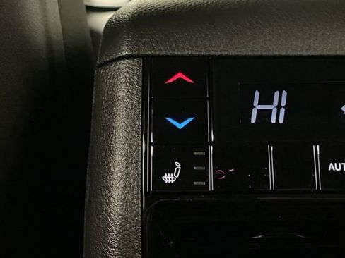 New 2025 Jeep Grand Cherokee L Limited w/ Trailer Tow Package image 36