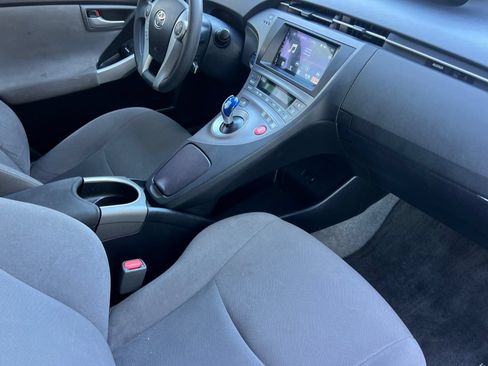 Used 2015 Toyota Prius Two FWD image 20