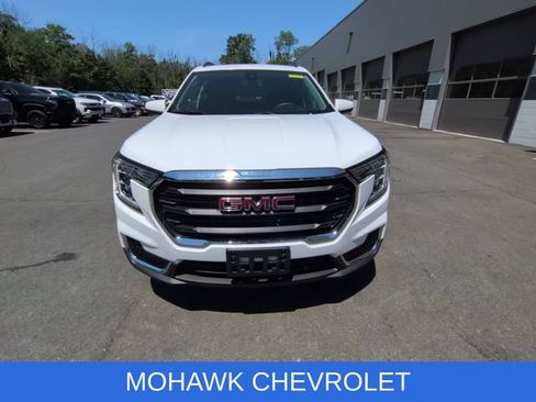 Used 2023 GMC Terrain SLE w/ Driver Convenience Package AWD/4WD image 7