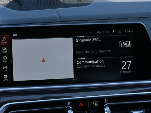 Certified 2023 BMW X5 xDrive40i w/ M Sport Package image 18