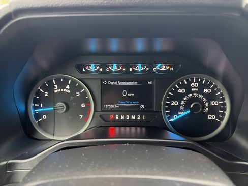 Used 2015 Ford F150 XLT w/ Equipment Group 302A Luxury AWD/4WD image 20