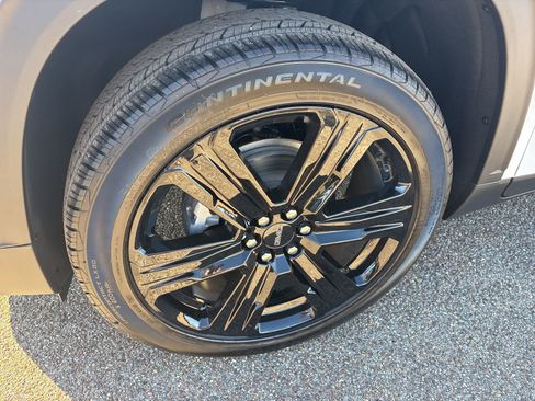 New 2026 GMC Acadia Elevation w/ Black Edition image 23