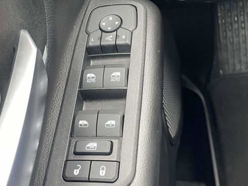 Used 2025 RAM 1500 Big Horn image 10