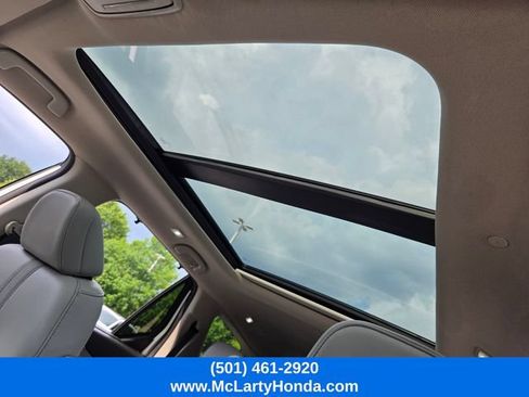 Certified 2025 Honda Pilot Touring image 10