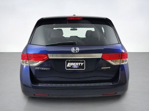 Used 2016 Honda Odyssey SE image 4