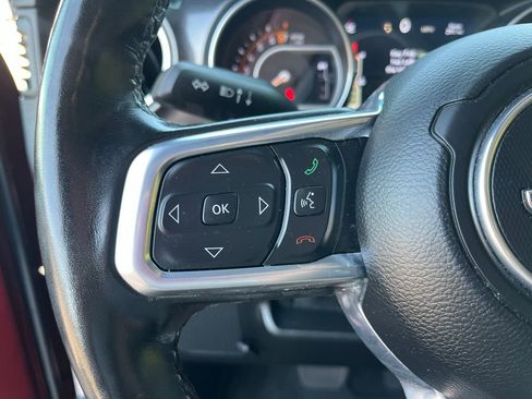 Used 2021 Jeep Wrangler Unlimited Sahara image 29