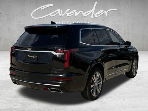 Certified 2024 Cadillac XT6 Premium Luxury AWD/4WD image 16