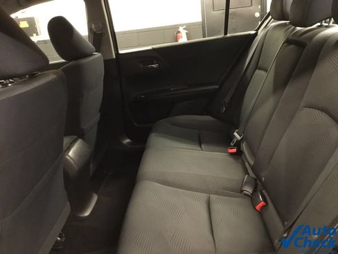 Used 2014 Honda Accord LX image 26