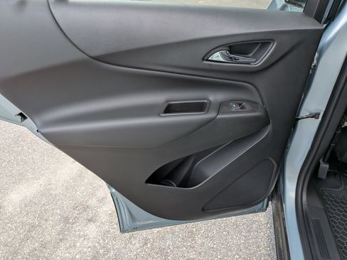 Used 2022 Chevrolet Equinox LT FWD image 26