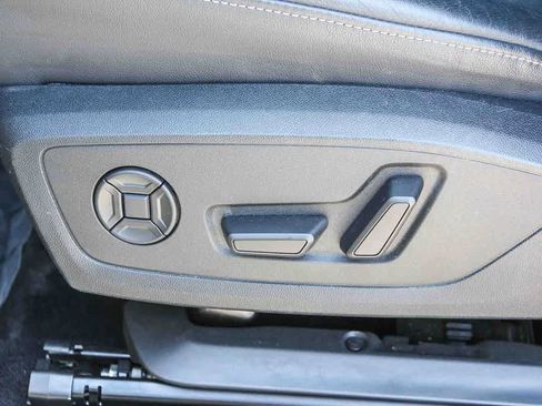 Used 2023 Audi Q4 e-tron Premium Plus w/ Premium Plus image 21