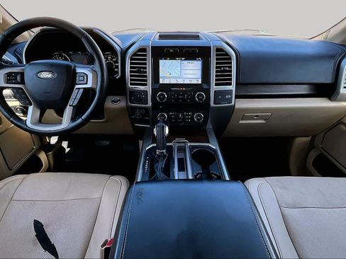 Used 2016 Ford F150 Lariat RWD image 16
