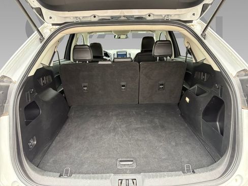 Used 2023 Ford Edge SEL image 21