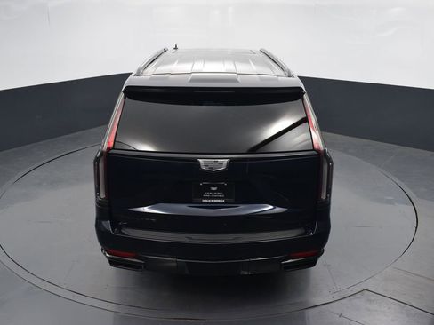 Certified 2023 Cadillac Escalade ESV Sport Platinum w/ LPO, ONYX Package image 47