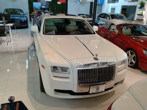 Used 2011 Rolls-Royce Ghost RWD image 4