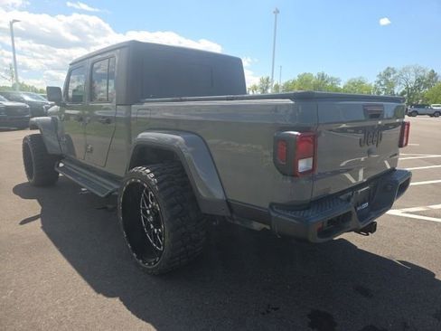 Used 2021 Jeep Gladiator Sport AWD/4WD image 16