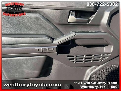 Certified 2026 Toyota Tacoma TRD Off-Road AWD/4WD image 19