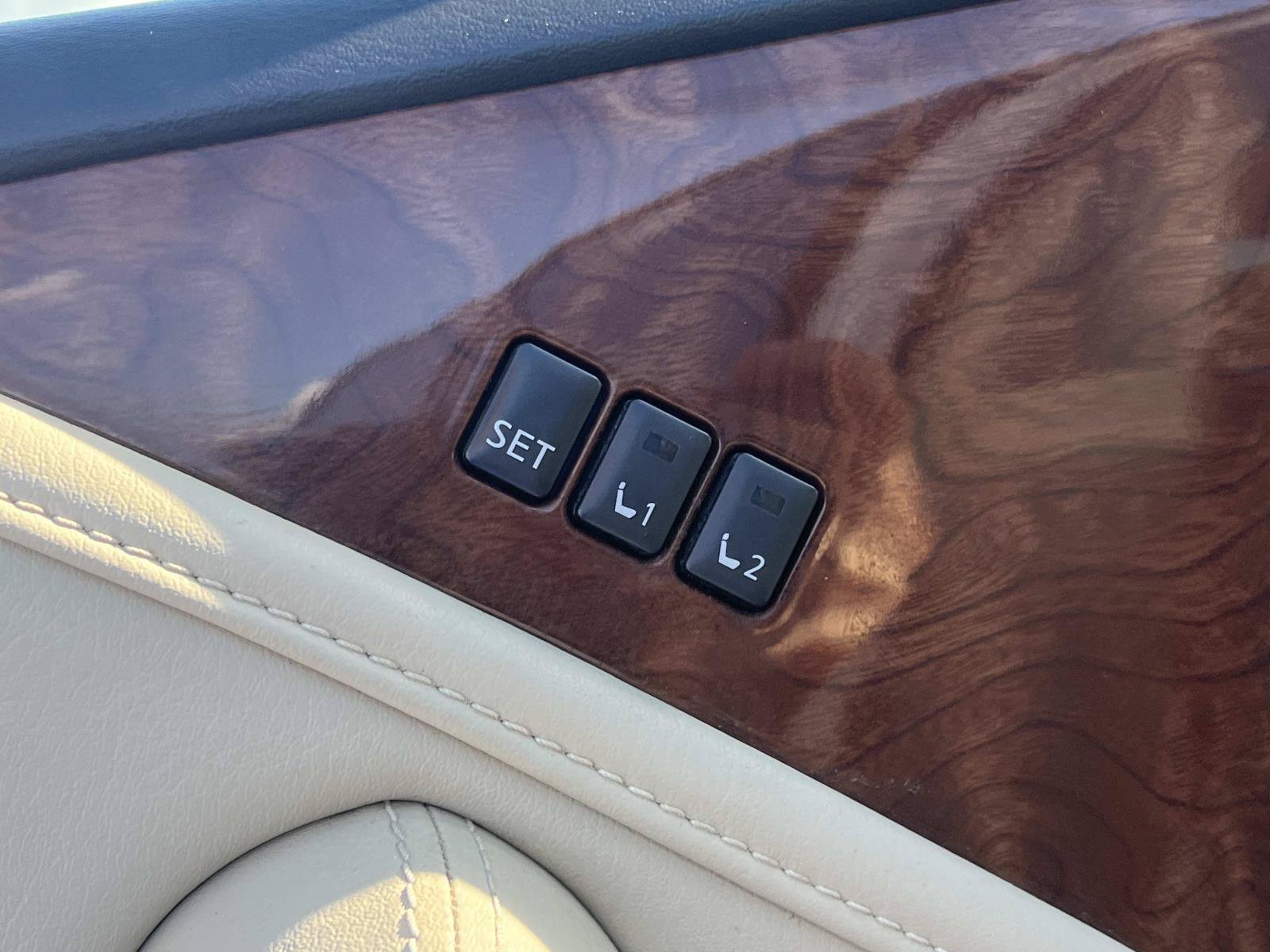 Used 2019 INFINITI QX80 Luxe w/ 22" Wheel Package AWD/4WD image 34