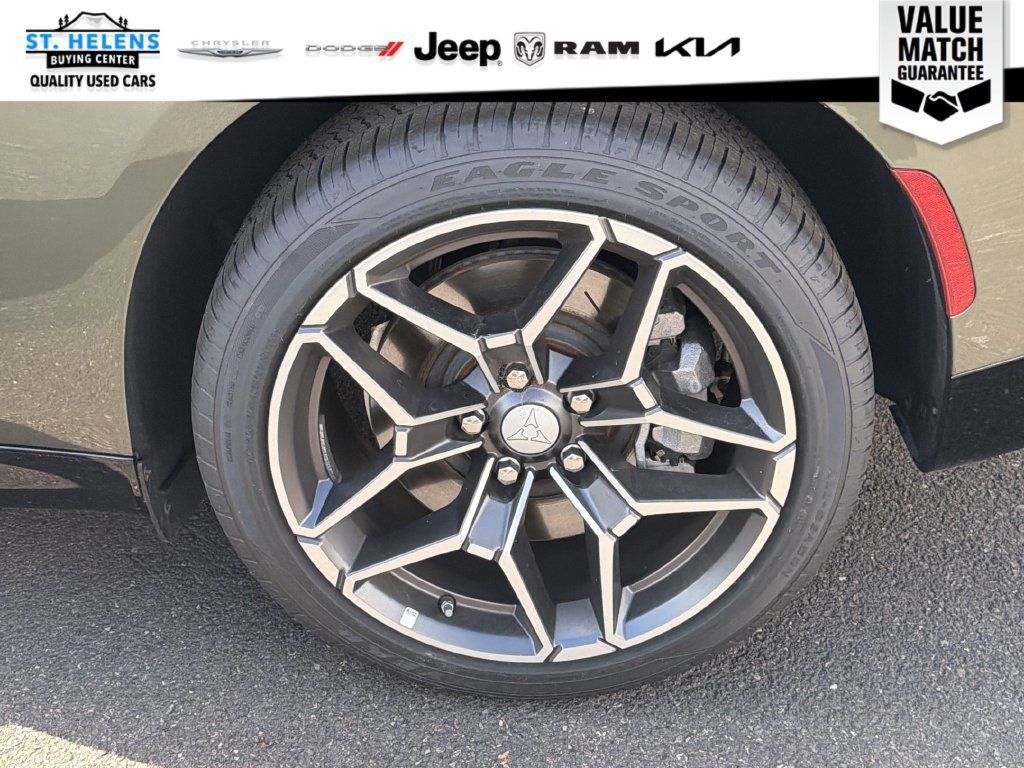 Used 2026 Dodge Charger Scat Pack AWD/4WD image 29