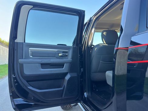 Used 2014 RAM 2500 Big Horn AWD/4WD image 15