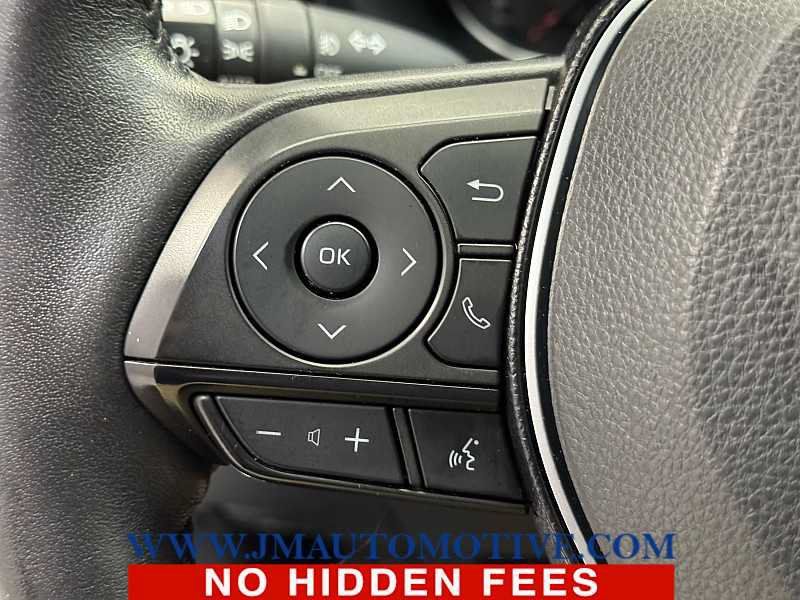 Used 2021 Toyota RAV4 XLE Premium AWD/4WD image 43