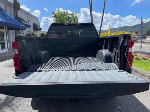 Used 2019 Chevrolet Silverado 1500 LT w/ All-Star Edition image 11