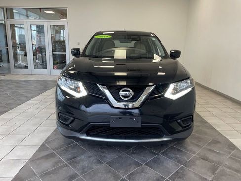 Used 2016 Nissan Rogue S image 3
