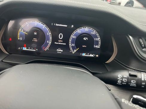 New 2025 Jeep Grand Cherokee L Limited w/ Black Appearance Package image 19