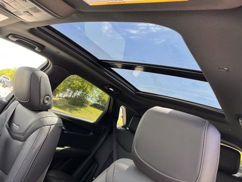 New 2026 Cadillac XT5 Premium Luxury FWD image 19