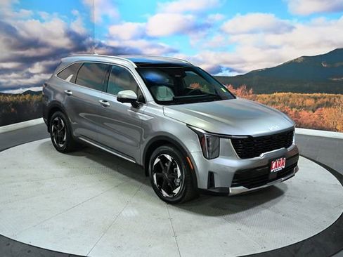 Used 2025 Kia Sorento SX Prestige image 1