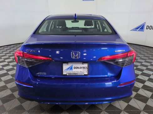 Used 2024 Honda Civic Touring image 4