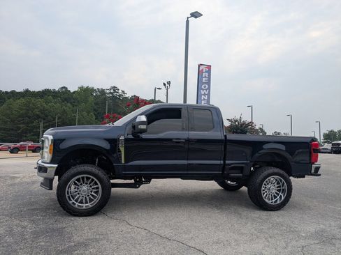 Used 2023 Ford F250 XLT w/ 360-Degree Camera Package AWD/4WD image 8