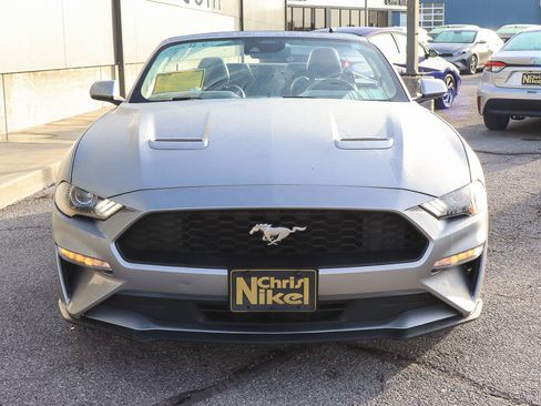 Used 2022 Ford Mustang Premium image 2