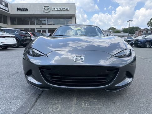 Used 2024 MAZDA MX-5 Miata RF Grand Touring RWD image 2