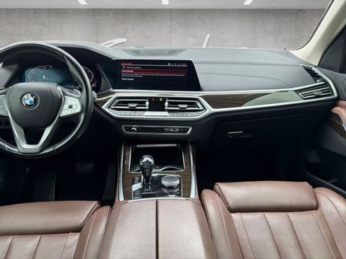 Used 2019 BMW X7 xDrive40i w/ Luxury Seating Package image 3