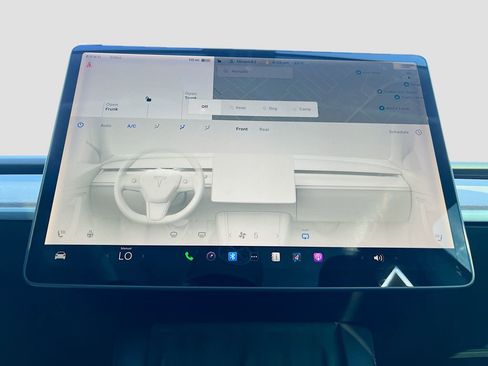 Used 2021 Tesla Model Y Long Range AWD/4WD image 14