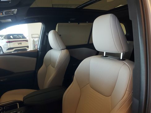 Certified 2026 Lexus TX 350 AWD w/ Technology Package image 21