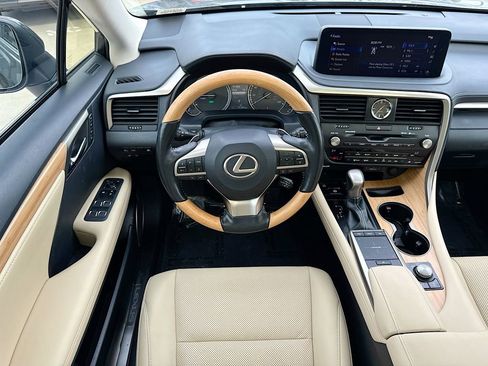 Used 2022 Lexus RX 450hL AWD w/ Premium Package image 11