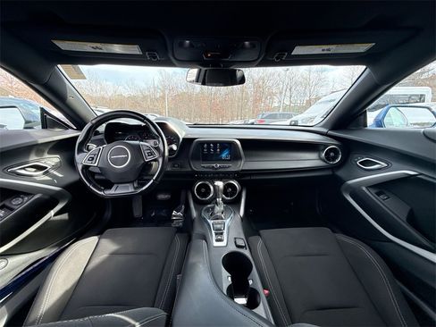Used 2018 Chevrolet Camaro LT image 21