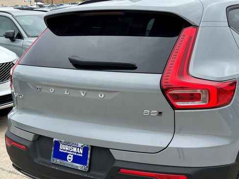 New 2026 Volvo XC40 B5 Ultra w/ Protection Package Premier image 5