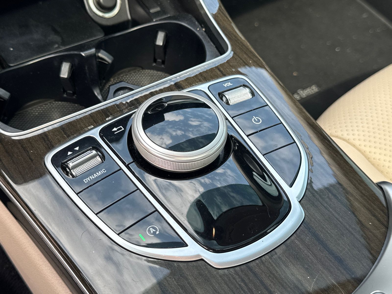 Used 2021 Mercedes-Benz C 300 Sedan image 30