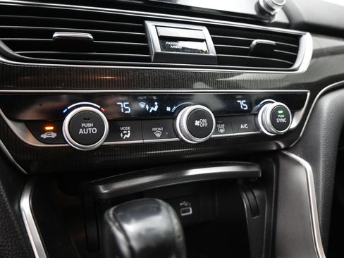 Used 2021 Honda Accord Sport image 14