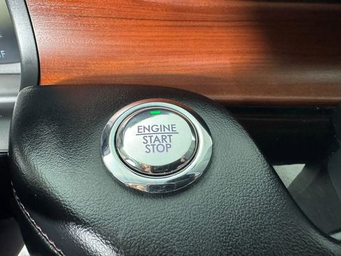 Used 2020 Lincoln Aviator Reserve w/ Equipment Group 202A image 16