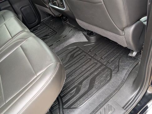 Used 2020 GMC Sierra 2500 SLT w/ SLT Convenience Package image 40