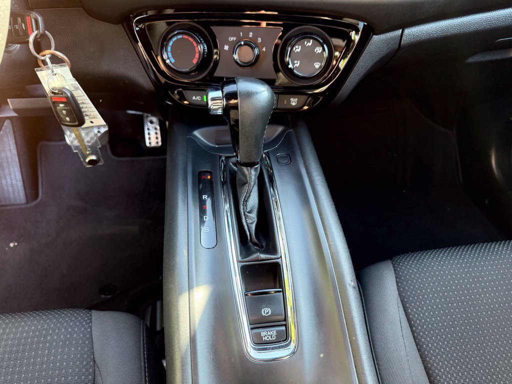 Used 2021 Honda HR-V Sport image 22