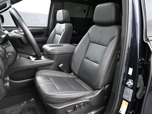 Used 2022 Chevrolet Tahoe RST w/ Luxury Package image 18