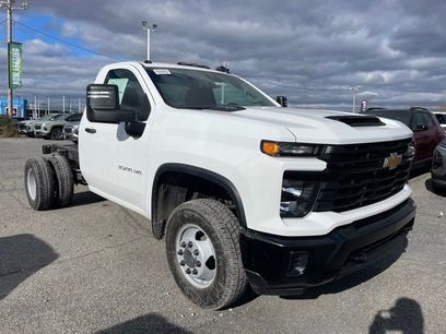 New 2026 Chevrolet Silverado 3500 W/T