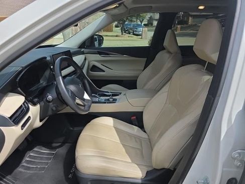 Used 2023 INFINITI QX60 Luxe w/ Cargo Package image 4