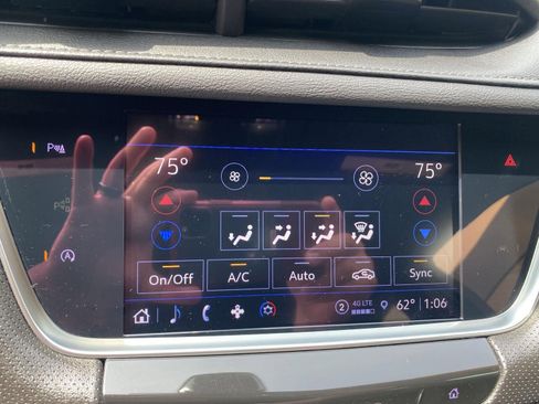 Used 2021 Cadillac XT5 Premium Luxury w/ LPO, Floor Liner Package AWD/4WD image 41